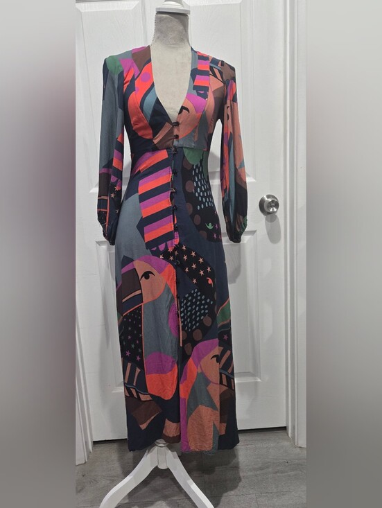 FARM Rio Dresses & Skirts - FARM Rio Tuca Maroto Graphic Toucan Print Midi Dress Size Small